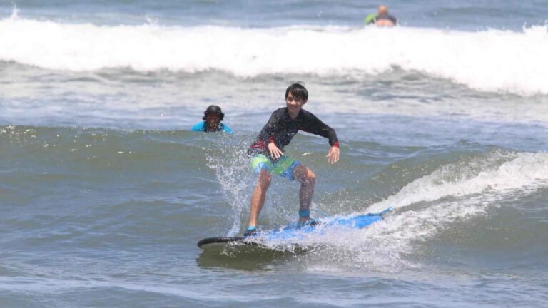 Kids Surf Lesson canggu
